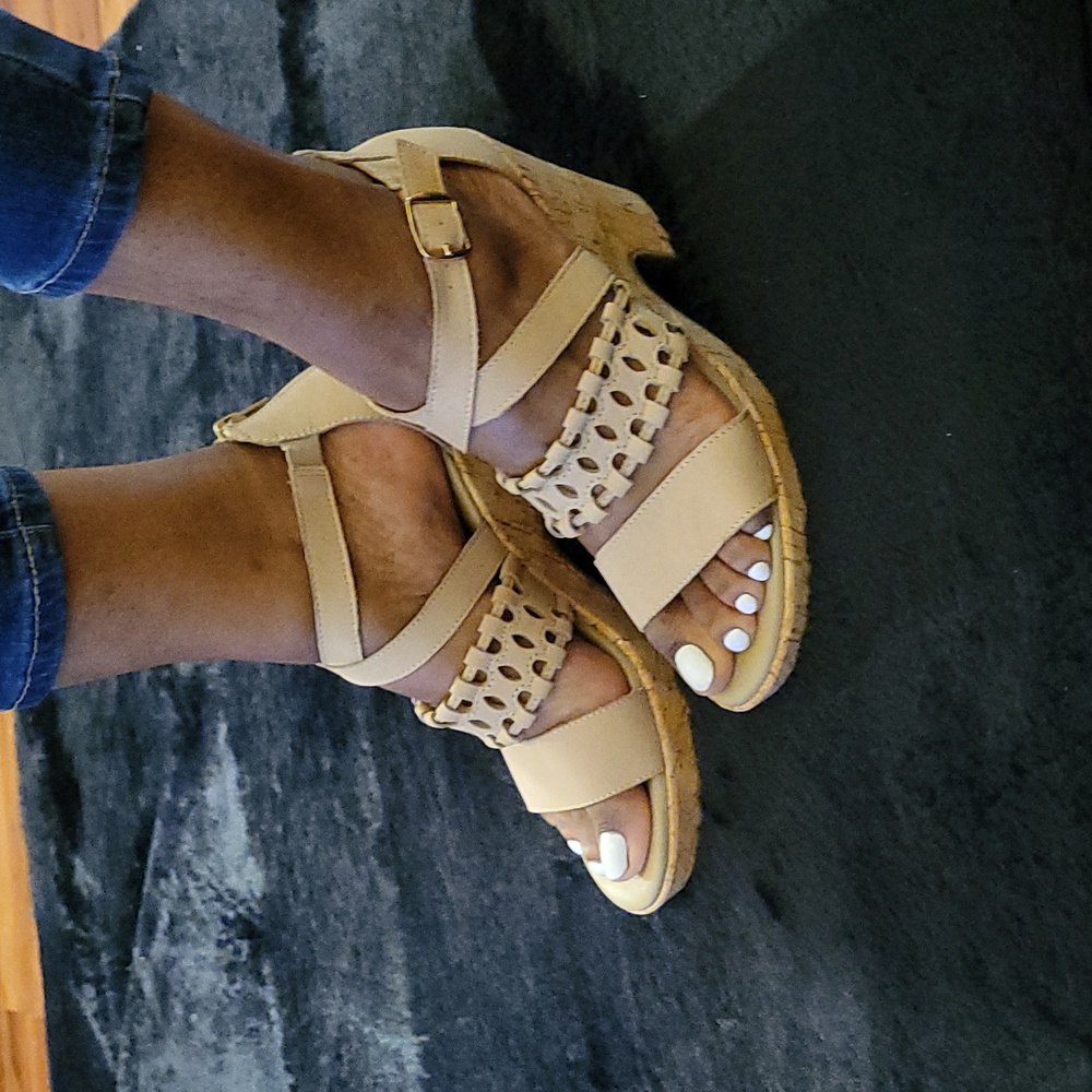 Tan heels